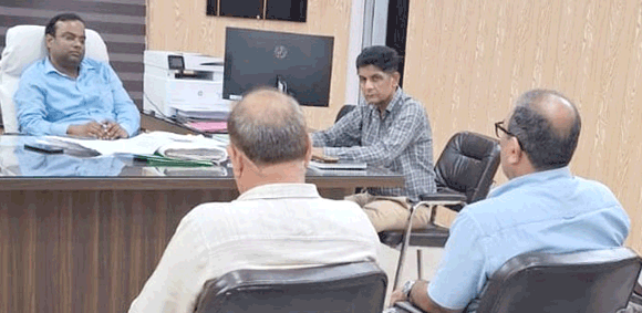 बकाया गन्ना मूल्य भुगतान को लेकर हुई बैठक’