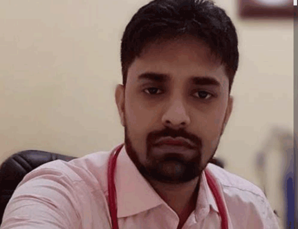 मुस्लिम युवा चिकित्सक बने अलीपुरा गांव के लिए फरिश्ता