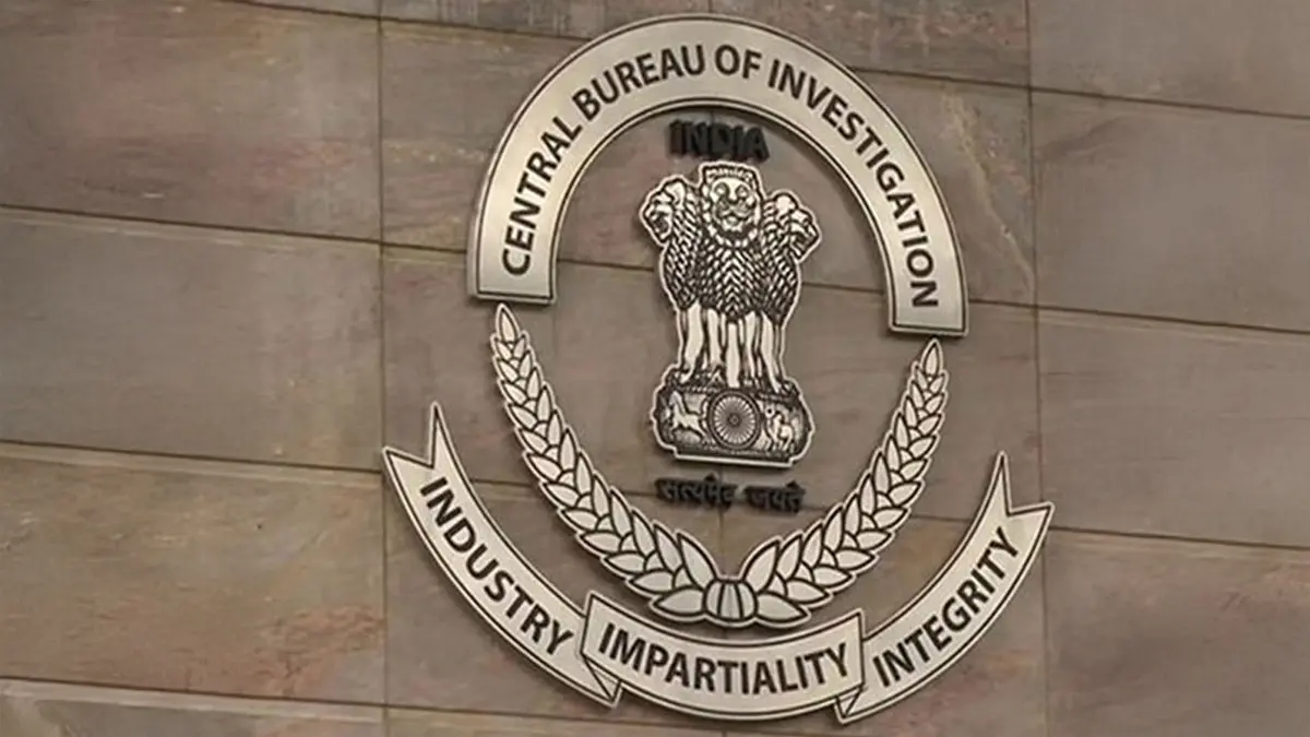 अमेरिका में गिरफ्तार हुई 23 साल से फरार मोनिका कपूर, CBI ला रही भारत