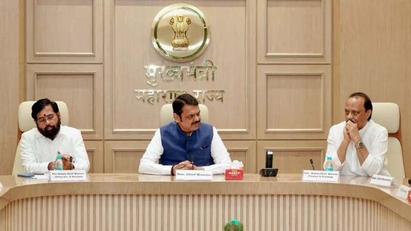 मराठी के नाम पर गुंडागर्दी बर्दाश्त नहीं, थप्पड़ कांड पर CM फडणवीस का साफ संदेश, किया सख्त कानूनी कार्रवाई का वादा