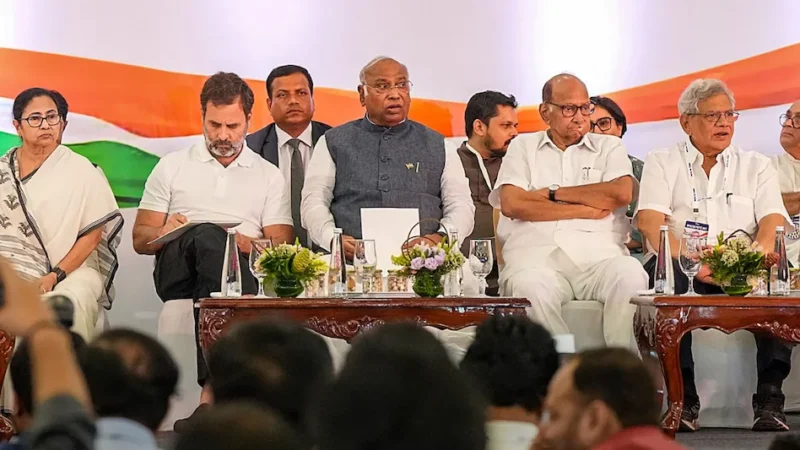 मॉनसून सत्र से पहले विपक्ष का मंथन, खरगे के आवास पर 19 जुलाई को इंडिया गठबंधन की बैठक