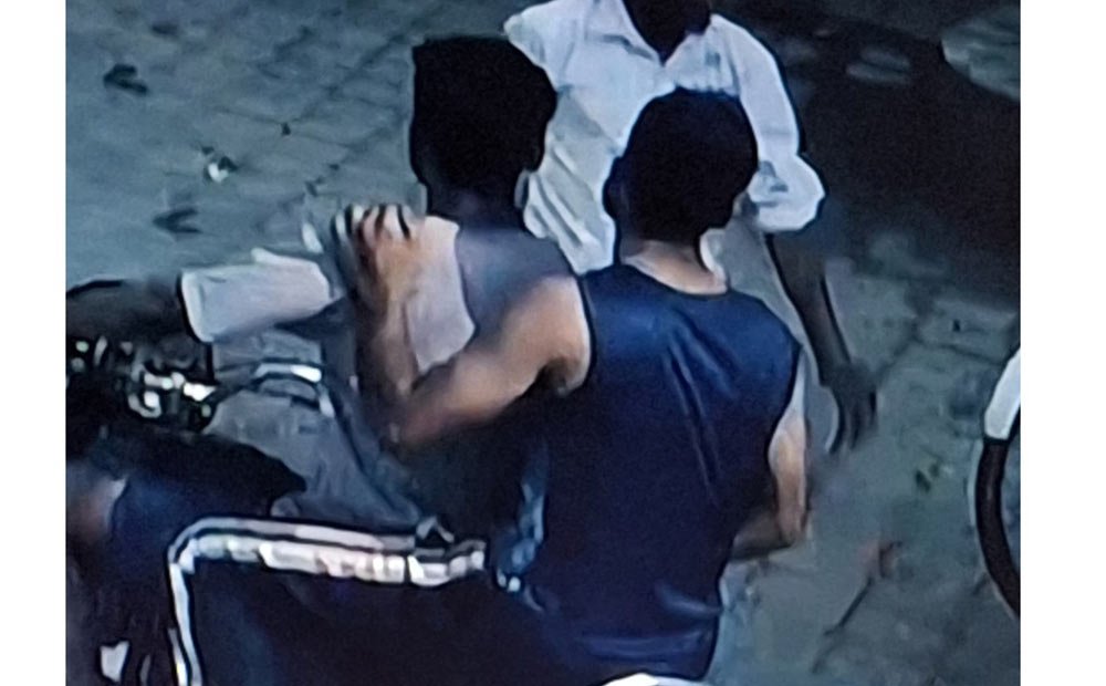 नकुड़: ट्यूशन से लौट रही छात्रा से मोबाइल झपटा