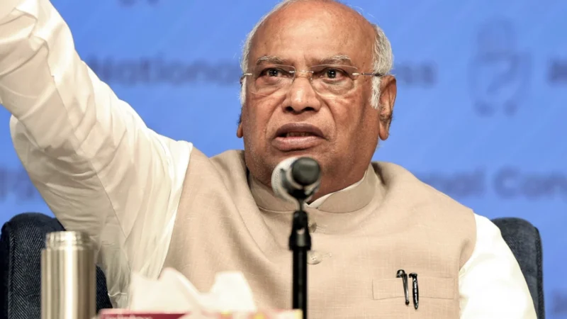 ‘प्रधानमंत्री मोदी की विदेश नीति दोषपूर्ण है, यह दुनिया में भारत के दुश्मन बढ़ा रही’, कांग्रेस ने लगाया सरकार पर गंभीर आरोप