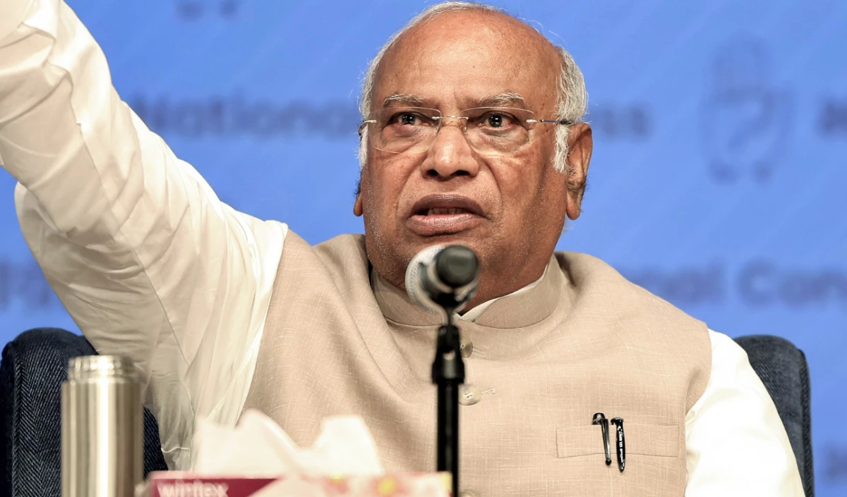 ‘प्रधानमंत्री मोदी की विदेश नीति दोषपूर्ण है, यह दुनिया में भारत के दुश्मन बढ़ा रही’, कांग्रेस ने लगाया सरकार पर गंभीर आरोप