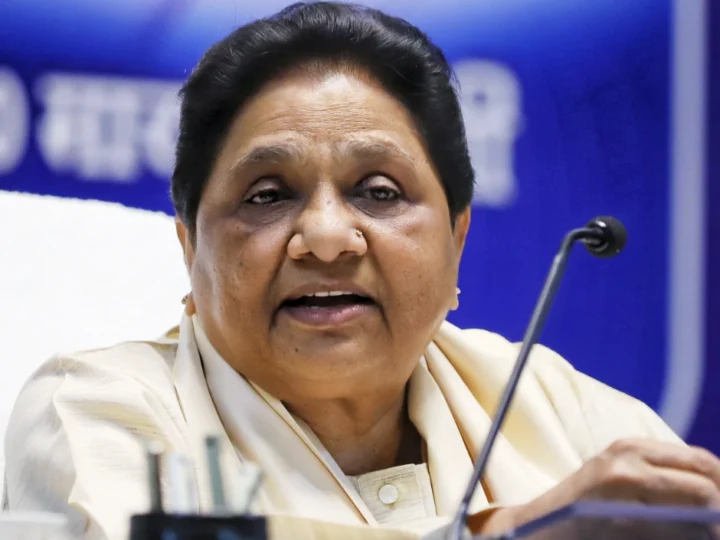 AI समिट में यूथ कांग्रेस के प्रदर्शन पर मायावती की पहली प्रतिक्रिया