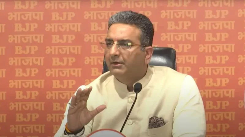 मल्लिकार्जुन खरगे ने राष्ट्रपति मुर्मू का किया ‘अपमान’, BJP ने की माफी की मांग