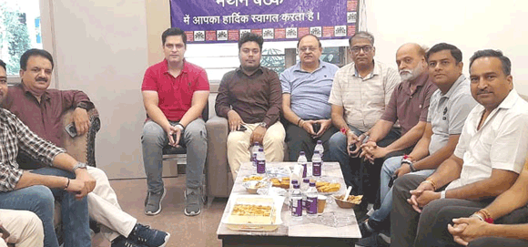 आईआईए चैप्टर की बैठक में औद्योगिक क्षेत्र की विभिन्न समस्याओं पर हुई चर्चा