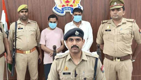 पुलिस ने किया धोखाधड़ी करने वाले दो शातिर बदमाश