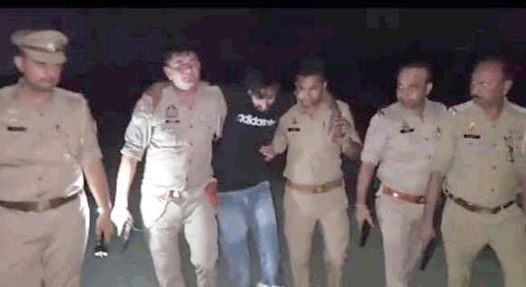 पुलिस ने मुठभेड़ में घायलावस्था में दबोचा एक बदमाश, साथी फरार
