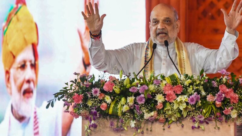 ‘जो भारत में नहीं जन्मा, उसे वोट का अधिकार नहीं’, SIR पर अमित शाह का जवाब, राहुल-लालू पर जमकर साधा निशाना