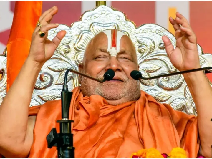 ‘हिंदुओं में बेटियां देवी बाकी धर्मों में बेबी’, रामकथा में स्वामी रामभद्राचार्य का बड़ा बयान