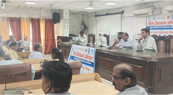 नियमित टीकाकरण एवं टीडी प्रोगाम के लिए धर्मगुरुओं एवं मदरसा और स्कूल संचालकों एवं अध्यापकों के साथ की बैठक