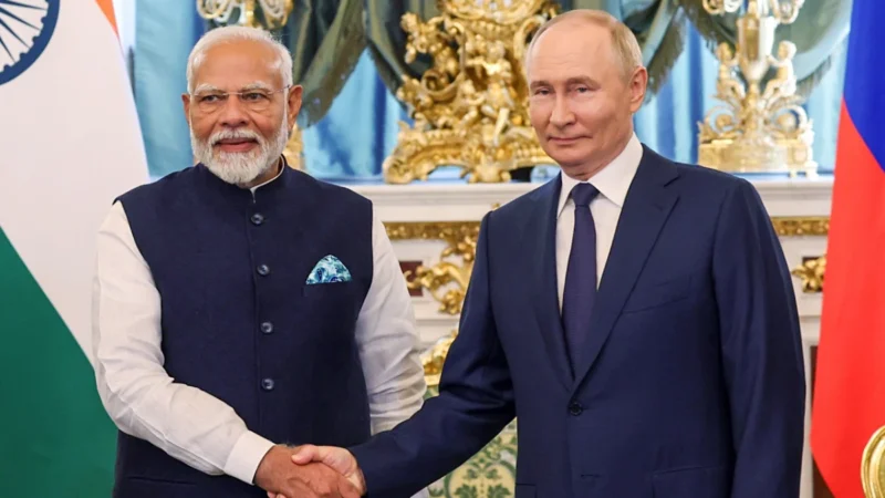 ट्रंप के दावे Fake! भारतीय तेल कंपनियों द्वारा रूसी आयात रोकने की कोई खबर नहीं: सरकारी सूत्र