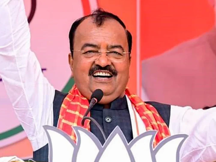 अखिलेश यादव पर डिप्टी CM केशव प्रसाद मौर्य बोले, ‘उनके पास सिलेंडर न हो तो हमारे यहां…’