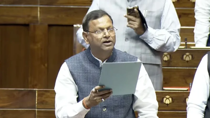 केंद्रीय कर्मचारियों के लिए सरकार से आया अपडेट, बताया- कब से होगा लागू