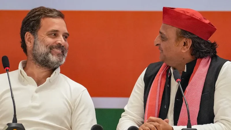 राहुल गांधी से EC ने मांगा हलफनामा तो अखिलेश यादव बोले- पहले पिछले एफिडेविट्स का जवाब दे दें