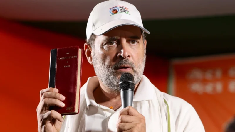 ‘हम एक वोट भी चुराने नहीं देंगे’, सीतामढ़ी में बोले राहुल गांधी, बिहार की मतदाता सूची से हटाए गए 65 लाख गरीबों के नाम