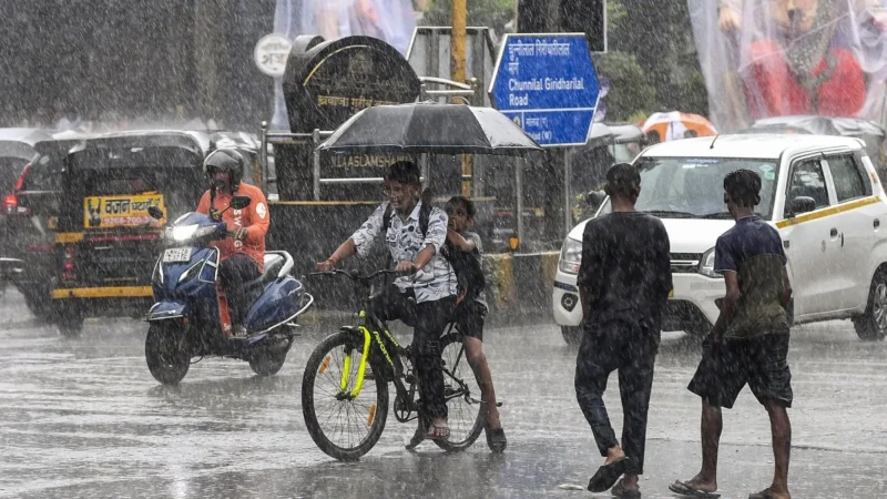 अभी और बरसेंगे बादल, जानिए किन राज्यों और जिलों में अगले 3 दिन होगी झमाझम बारिश? मौसम विभाग ने जारी किया अलर्ट