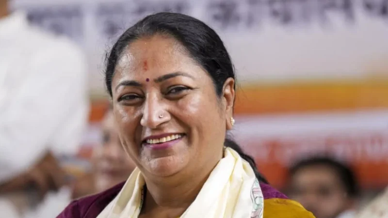 आगामी मानसून सत्र में दिल्ली सरकार पेश करेगी स्कूल फीस विधेयक, मुख्यमंत्री ने किया ऐलान