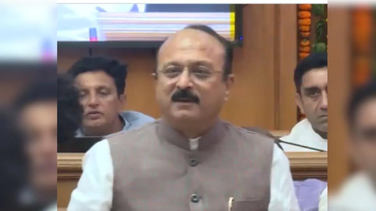 दिल्ली के शिक्षा मंत्री आशीष सूद ने विधानसभा में पेश किया स्कूल शिक्षा शुल्क निर्धारण बिल 2025, कहा- ‘शिक्षा बेचने की चीज नहीं है’