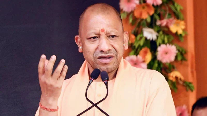 ‘भगवा को आतंक का प्रतीक बताकर आस्था को कलंकित करने वालों के चेहरे हुए बेनकाब’, योगी आदित्यनाथ का विपक्ष पर आरोप