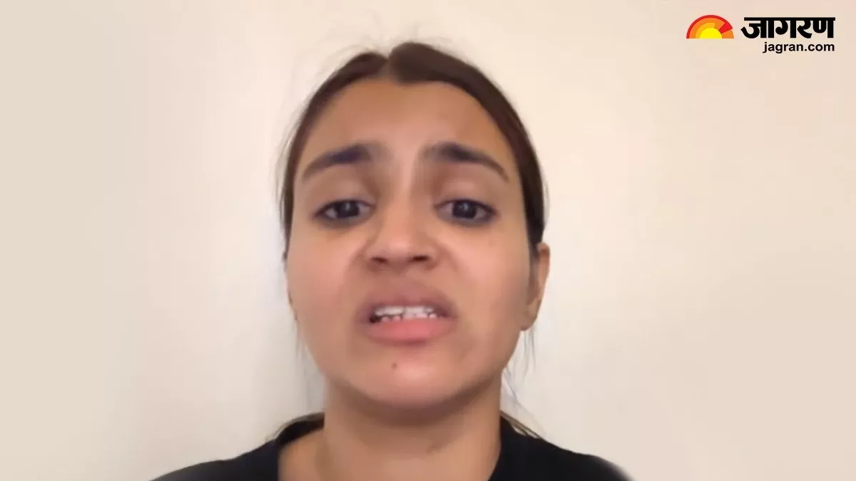 ‘मेरा होटल जला दिया, लोग टूरिस्ट को भी नहीं छोड़ रहे’; नेपाल में फंसी भारतीय महिला की गुहार