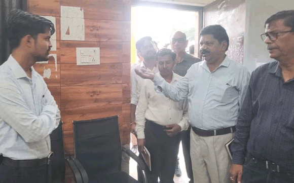 निगम गैराज पर बनेगी एक और मंजिल