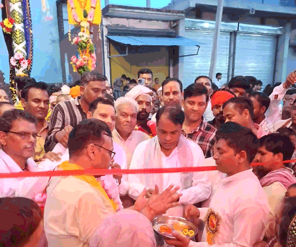 नकुड़ में गोगा महाडी मेले का उद्घाटन, एमएलसी सुरेश कश्यप ने काटा फीता
