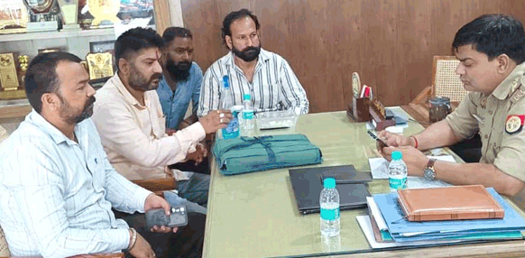 सांप्रदायिक सौहार्द्र बिगडऩे की साजिश करने वाले के विरूद्व कार्रवाई की मांग