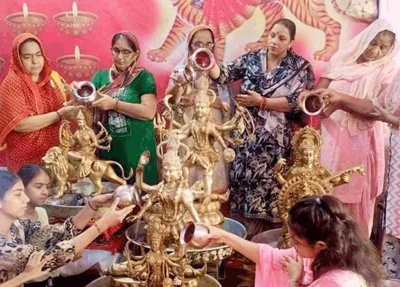 काल को नियंत्रित करती हैं मां कालरात्रि: कालेंद्रानंद