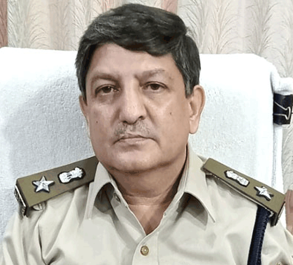 त्यौहारों के मद्देनजर आबकारी विभाग ने कसी कमर