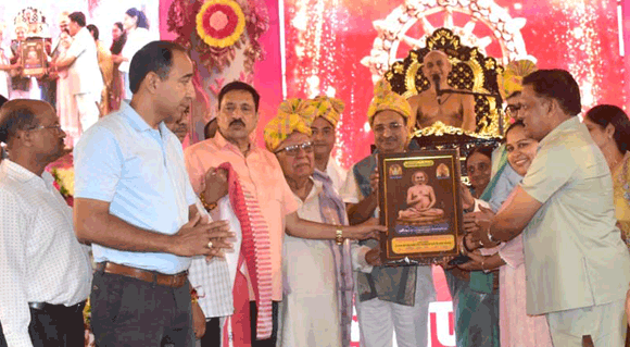 दशलक्षण महापर्व में उत्तम तप धर्म का किया आयोजन