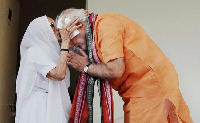बिहार में मां के लिए आपत्तिजनक शब्दों के इस्तेमाल पर पीएम मोदी का पहला बयान, बोले- ‘मेरी मां को गालियां दी गईं, कभी कल्पना…’