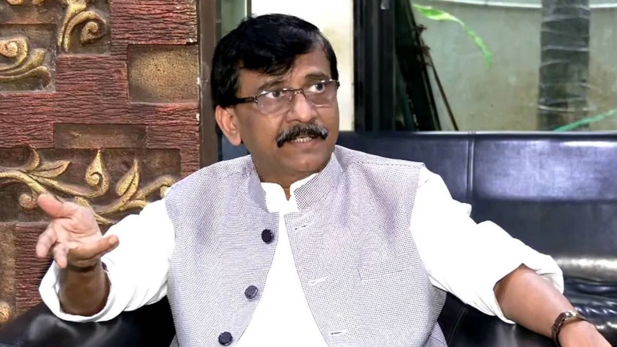 ‘एकनाथ शिंदे की शिवसेना धीरे-धीरे BJP में विलीन…’, उद्धव ठाकरे गुट के सांसद संजय राउत का बड़ा हमला