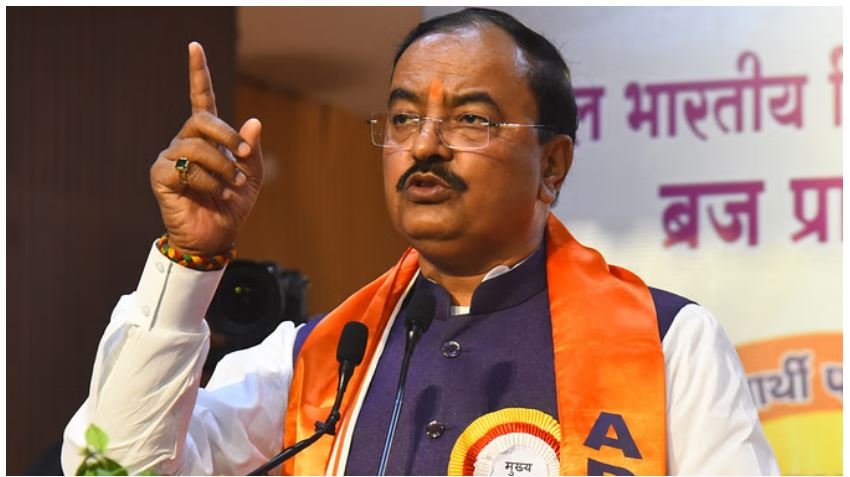 केशव प्रसाद मौर्य का ‘यूपी के दो लड़कों’ पर तीखा हमला, एक को ‘बीमार’ तो दूसरे को बताया ‘अहंकारी’