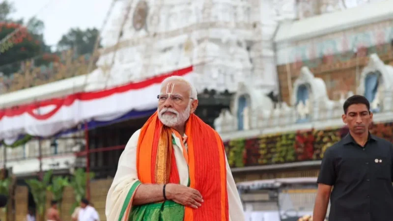 PM मोदी ने नवरात्रि के मौके पर दी देश को बधाई, पंडित जसराज का गाया हुआ मंत्र शेयर किया, आप भी सुनें