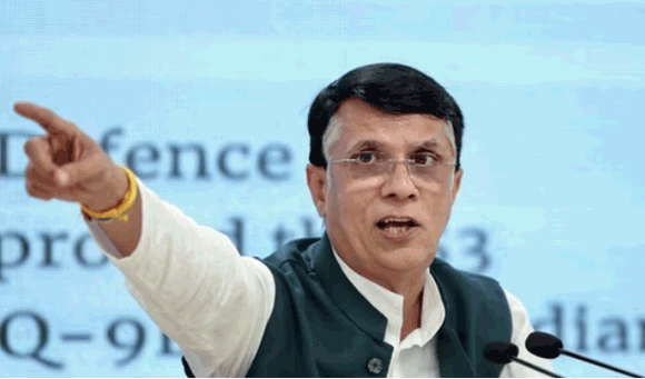 पाकिस्तान के राफेल पर झूठे दावे से भड़के कांग्रेस नेता पवन खेड़ा, मोदी सरकार से कर दी ये अपील