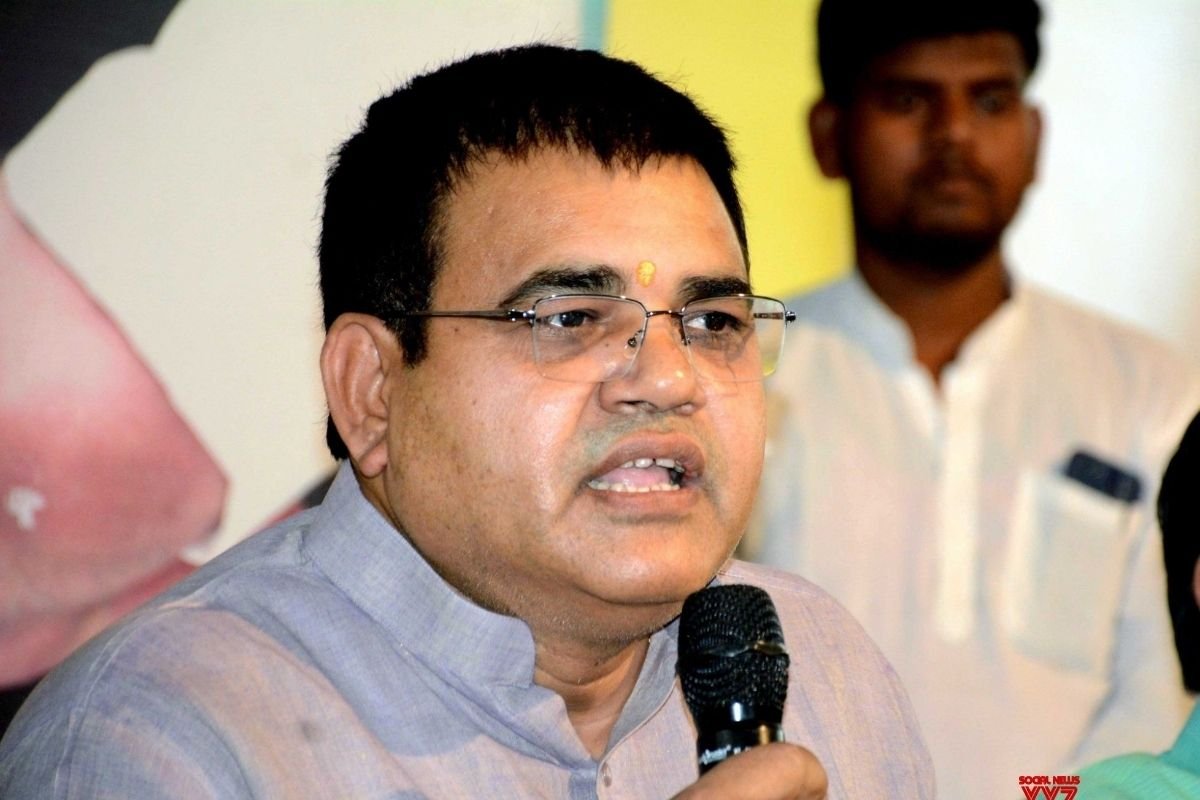 मां को गालियां देने पर भावुक हुए प्रधानमंत्री नरेंद्र मोदी तो भड़की RJD, कहा- ‘सच ये है कि…’