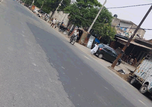खबर का असर: 24 सिटी न्यूज  मे समाचार प्रकाशित होने के बाद लोकनिर्माण विभाग ने सडको पर कराया पेचिंग कार्य, जनता ने की सराहना