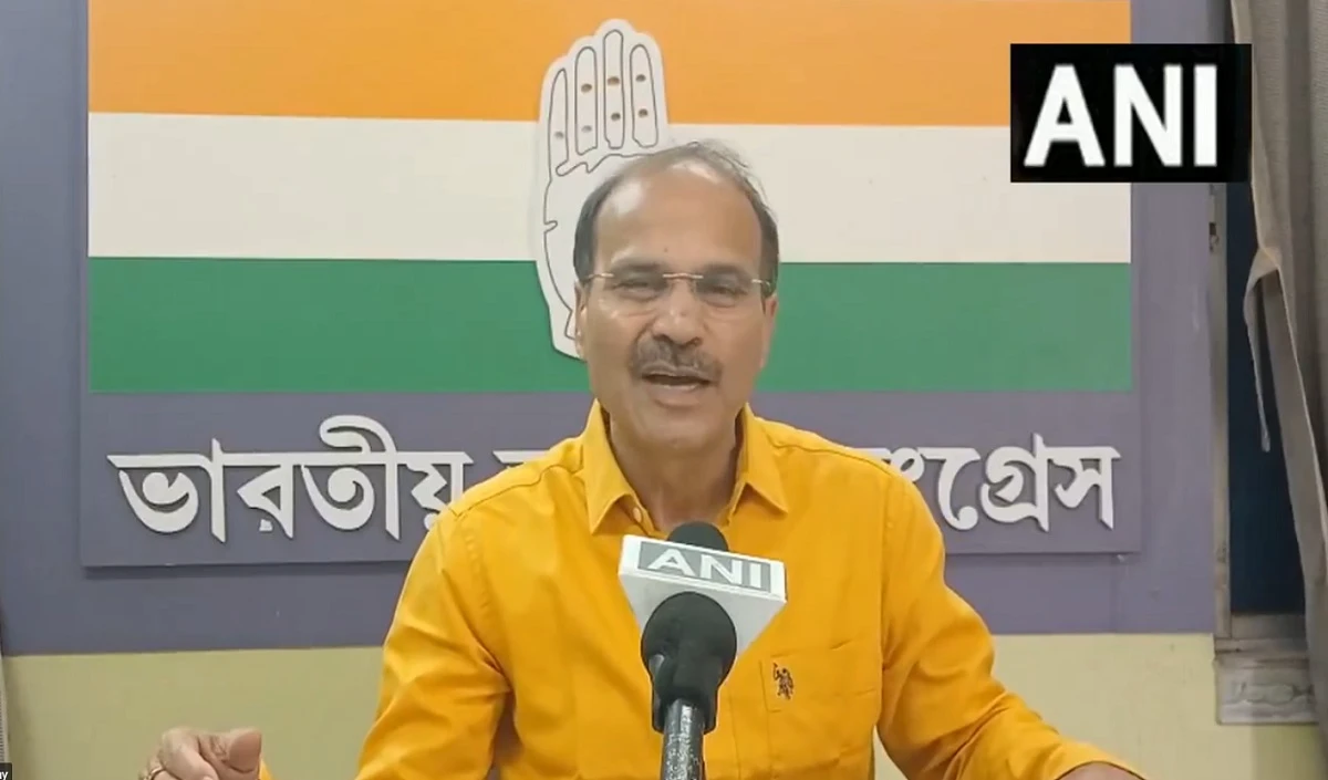 स्टूडेंट क्रेडिट कार्ड योजना को लेकर अधीर रंजन ने साधा निशाना, कहा- मुफ्त की रेवड़ी…