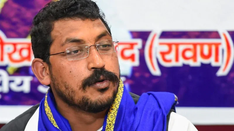 नगीना सांसद चंद्रशेखर आजाद को पुलिस ने किया हाउस अरेस्ट, मेरठ दौरे से पहले घर में नजरबंद