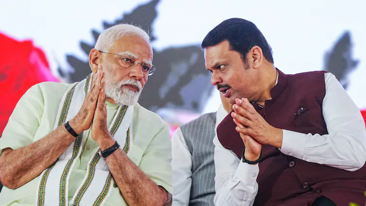 जब नरेंद्र मोदी की यह बात सुनकर हैरान रह गए थे देवेंद्र फडणवीस, याद की अपनी पहली मुलाकात