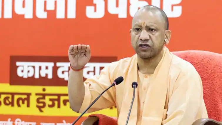 CM योगी आदित्यनाथ ने GST सुधार को लेकर दुकानदारों से की बात, कहा- यह स्वागत योग्य कदम