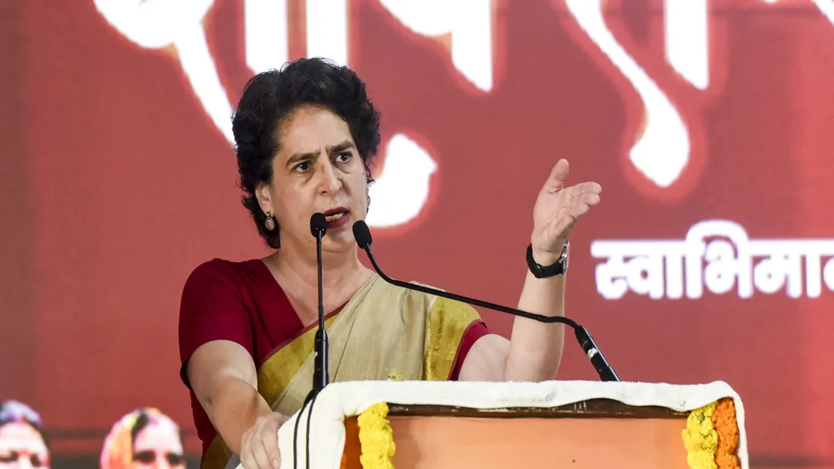 ‘सरकार बनी तो हर महीने देंगे 2500 रुपये’, प्रियंका ने बिहार की महिला वोटर्स पर डाले डोरे, कर दिए 3 बड़े वादे