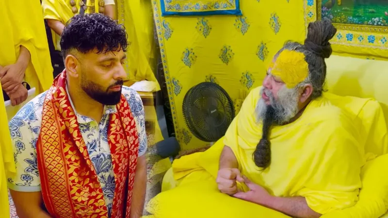 चेहरे पर उदासी लिए प्रेमानंद महाराज के पास पहुंचे बादशाह, भाई ने बताया दुख, फिर मिला ऐसा गुरु मंत्र, लौटी मुस्कान