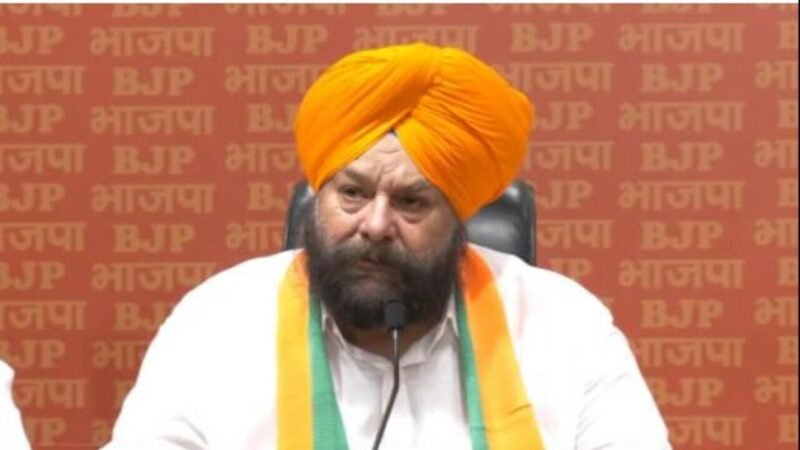 दिल्ली में फिर उठी मीट बिक्री पर रोक की मांग, इस विधायक ने अमित शाह से की अपील