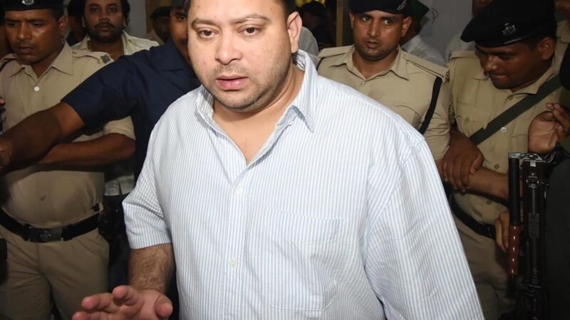 ‘पहली बार पूरे परिवार के साथ आए…’, पिंडदान के बाद बोले तेजस्वी यादव- पिताजी की इच्छा थी