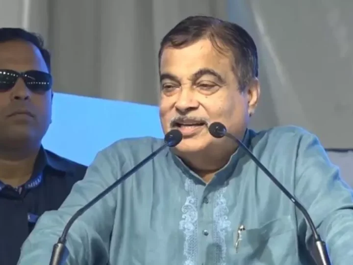 देश के पहले इलेक्ट्रिक ट्रक बैटरी स्वैपिंग स्टेशन का उद्घाटन, गडकरी बोले- अब किसान होंगे ईंधन दाता, डीजल से मिलेगी मुक्ति