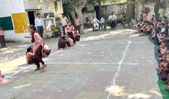 ऑपरेशन सवेरा से खेलों को जोडऩे के लिए जिलाधिकारी मनीष बंसल ने किया नवाचार