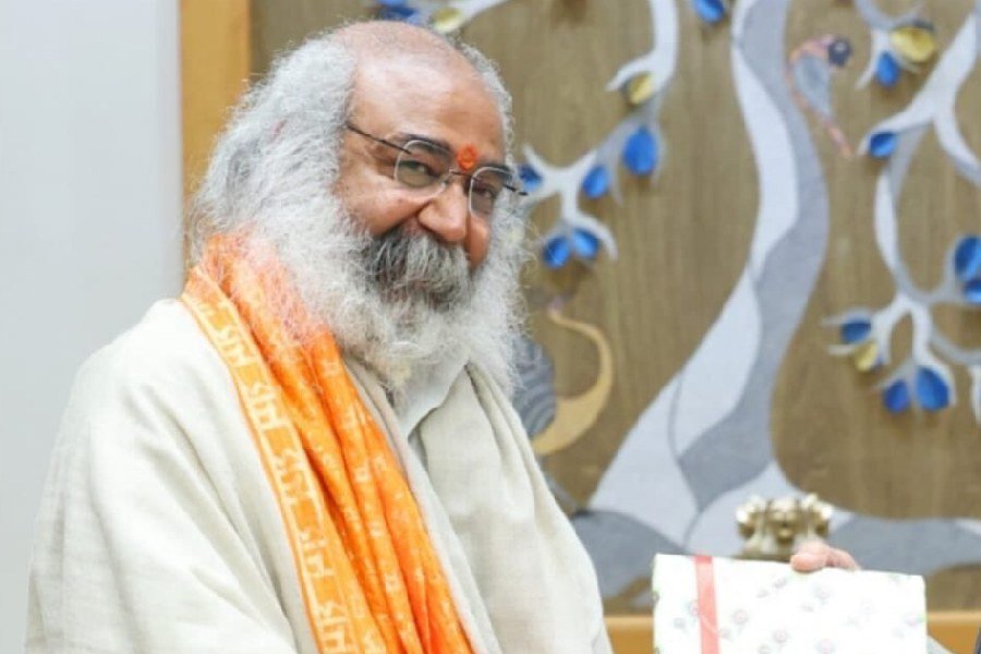 तेजस्वी यादव पर आचार्य प्रमोद कृष्णम का बड़ा हमला- “CM बने तो बिहार में शरिया कानून करेंगे लागू”